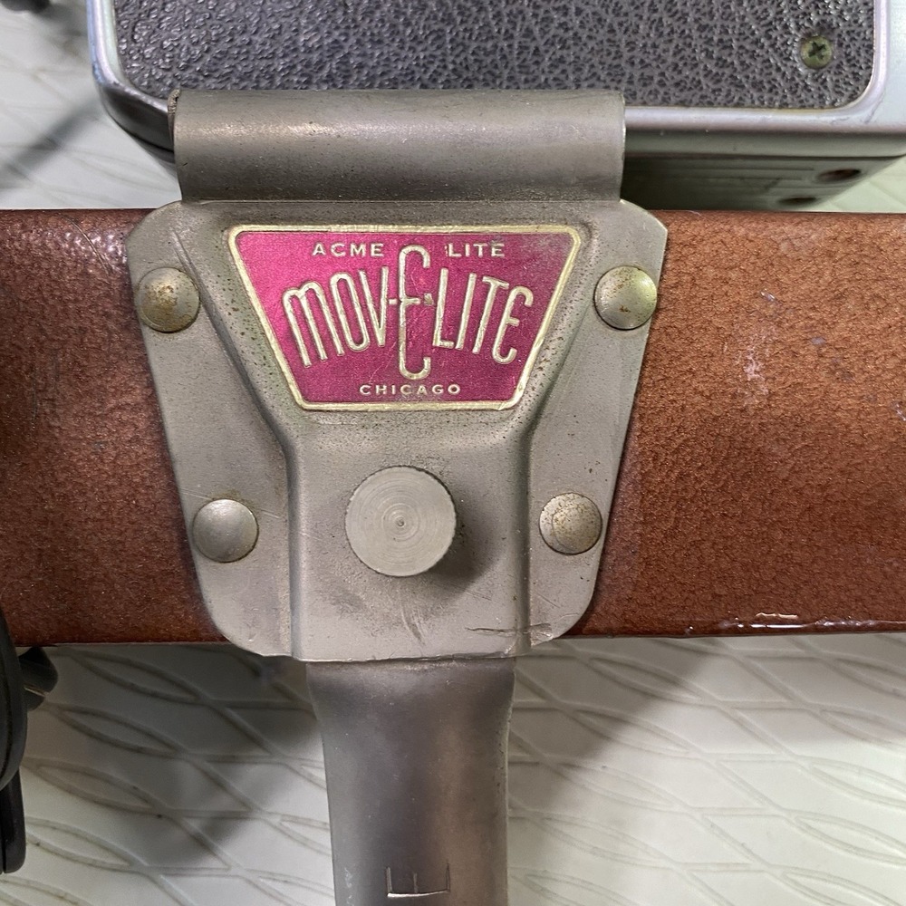 Vintage Kodak Brownie Automatic Movie Camera F/2.3 w/2-Lamp Movie Lights Untestd - Picture 3 of 15